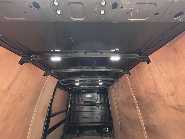 2021 Volkswagen Crafter ‘ High spec 387054709