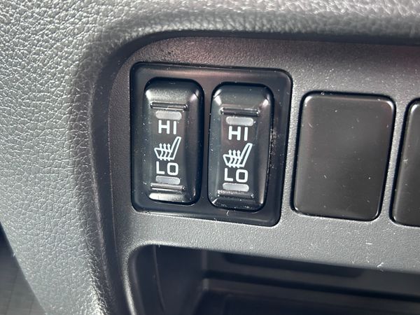 2016 Mitsubishi L200 Barbarian 387077116