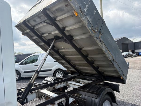 Ford Transit Crew Cab 387084487