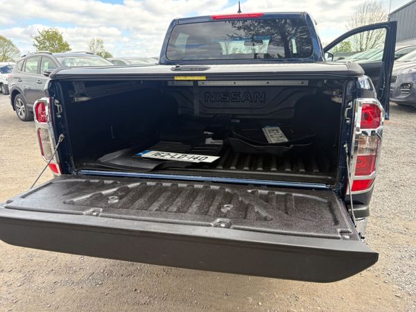 Nissan Navara Crew Cab 387087145