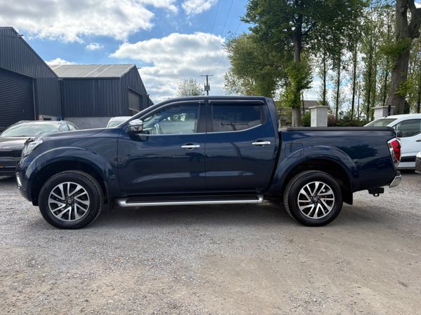 Nissan Navara Crew Cab 387087127