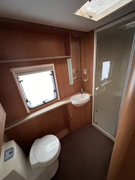 ✨STUNNING SWIFT CHALLENGER 4 BERTH FIXED BED✨ 387096117
