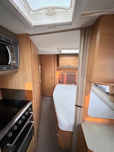 ✨STUNNING SWIFT CHALLENGER 4 BERTH FIXED BED✨ 387096118