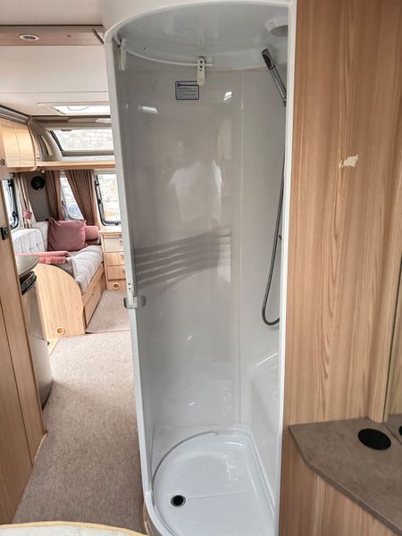 ✨STUNNING COACHMAN PASTICHE 4 BERTH ISLAND BED✨ 387096318