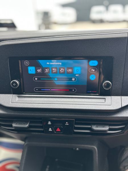 2023 Volkswagen Caddy ‘ 122 Bhp 387021367