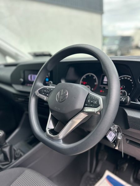 2023 Volkswagen Caddy ‘ 122 Bhp 387021370