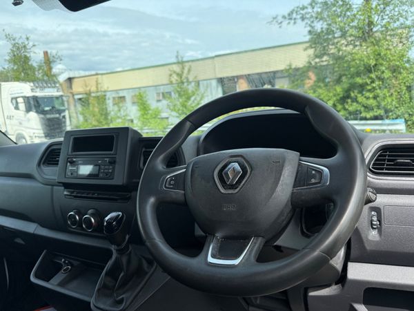 Renault Master 2020 INCLUDES VAT 387030761