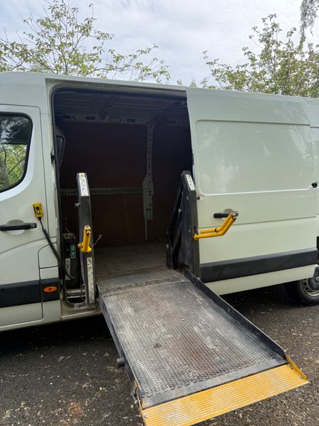 Renault Master 2020 INCLUDES VAT 387030736