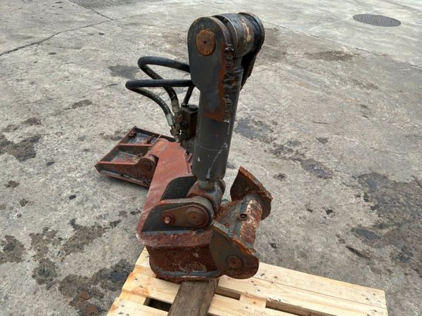 HYDRAULIC  STABILISER / JACK LEGS ASSEMBLY. 387033581