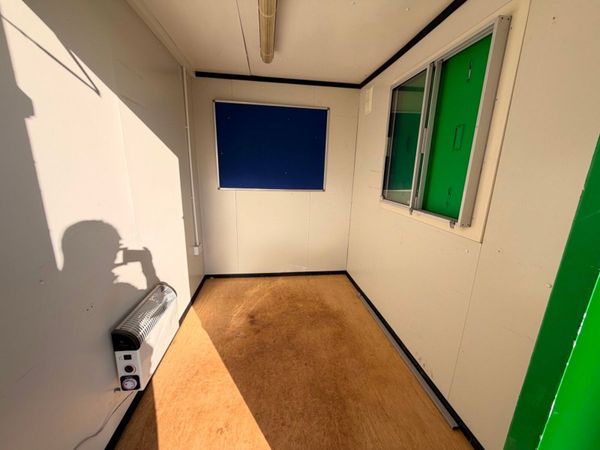25 x 9 welfare unit , canteen , office  toilet...N 387104982
