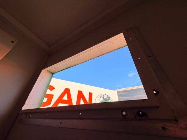 25 x 9 welfare unit , canteen , office  toilet...N 387104996
