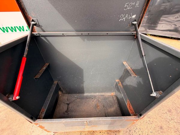 ARMORGARD lock box , tool store , job box ....1238 387118059