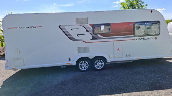 Bailey Unicorn Barcelona Fixed Bed Caravan 387124592