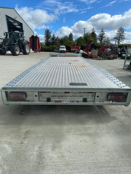 MCN 18X7 Tri Axle Trailer 387251561