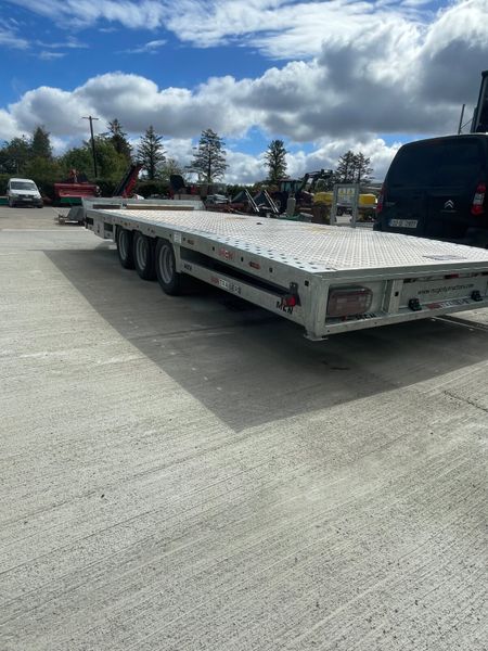 MCN 18X7 Tri Axle Trailer 387251563