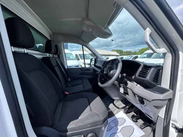 2022 Man Tge Box body with tail lift - 180 Bhp 387263046