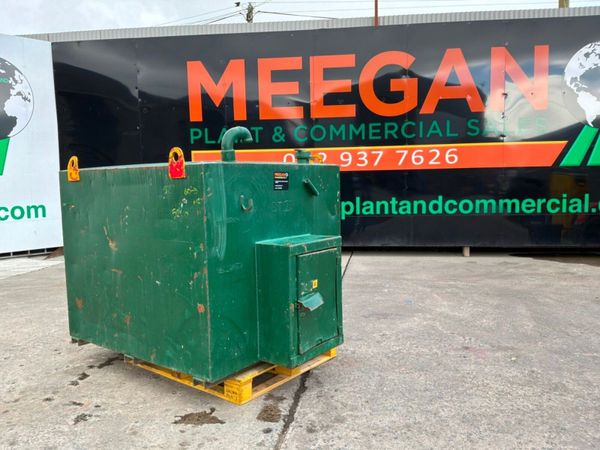 2500lts DIESEL STORAGE / DELIVERY TANK.......465d 387238703
