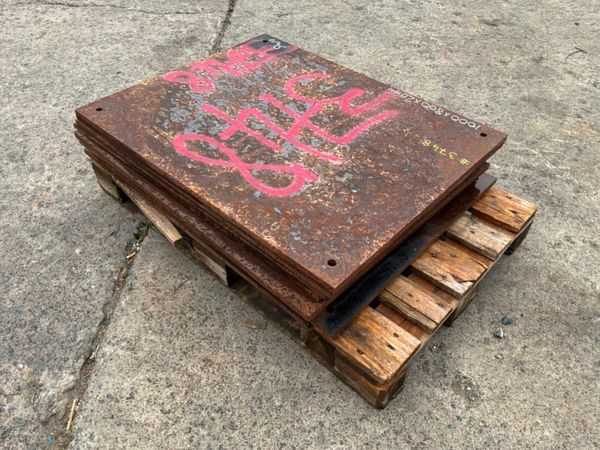 1000mt x 800mm x 20mm ROAD PLATES..........3748. 387350824