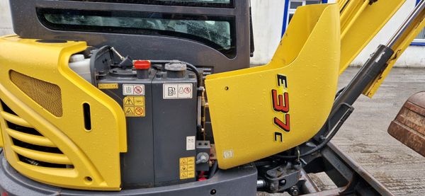 New Holland E37C 387351407