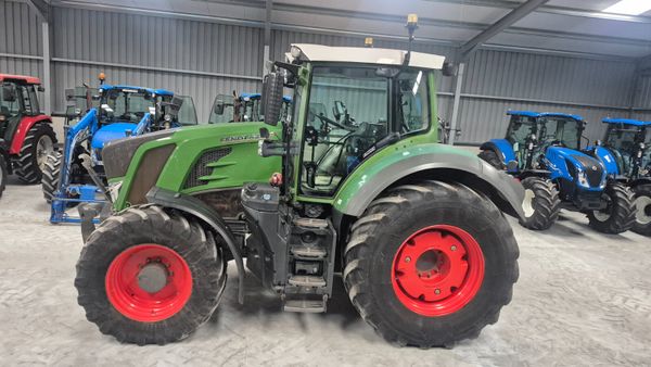 Fendt 824 387351779