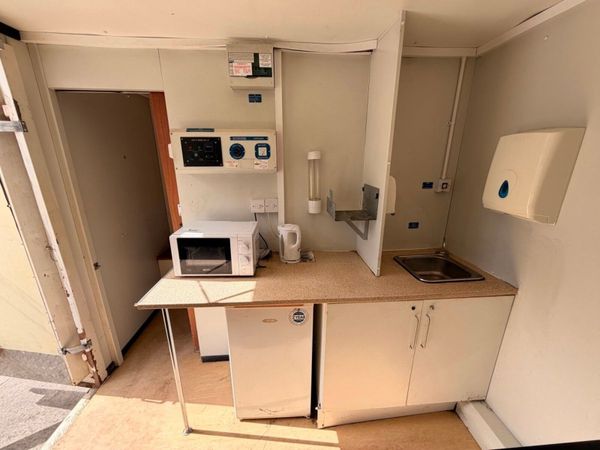 25 X 9 welfare cabin , toilet , canteen , generato 387356041