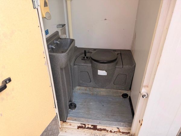 25 X 9 welfare cabin , toilet , canteen , generato 387356052