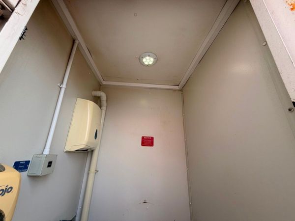 25 X 9 welfare cabin , toilet , canteen , generato 387356054