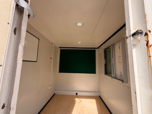 25 X 9 welfare cabin , toilet , canteen , generato 387356033