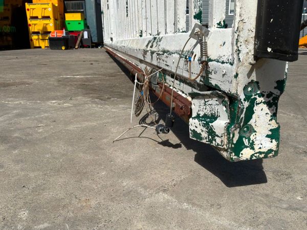 30ft x 10ft HEAVY DUTY SLIDING GATE...........4580 387367477