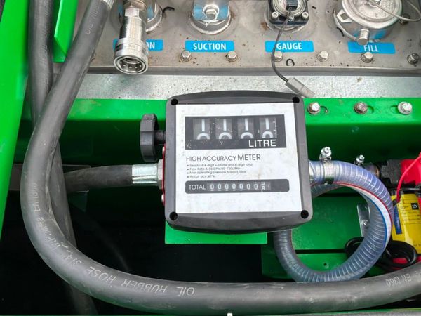 NEW 2650 LITRE BUNDED FUEL  DIESEL BOWSER.......18 387329180