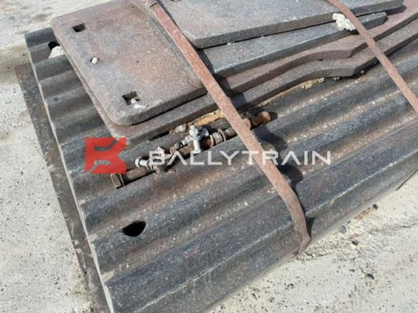 Sandvik QJ340 Jaw Plates & Cheek Plates 387331163