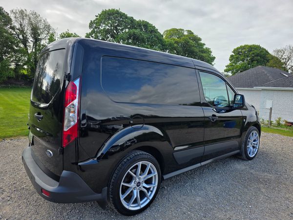 Ford Transit 2017 387334563
