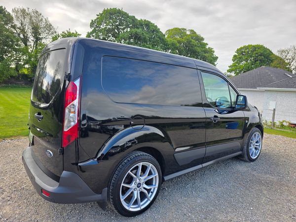 Ford Transit 2017 387334571