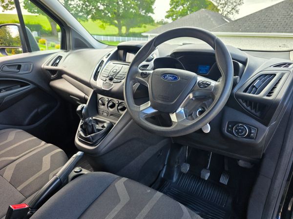 Ford Transit 2017 387334600