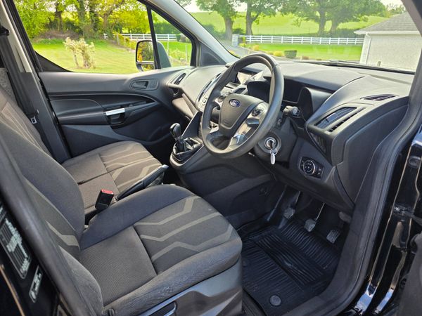 Ford Transit 2017 387334606