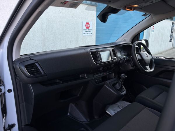Opel Vivaro L1H1 2023 387408504