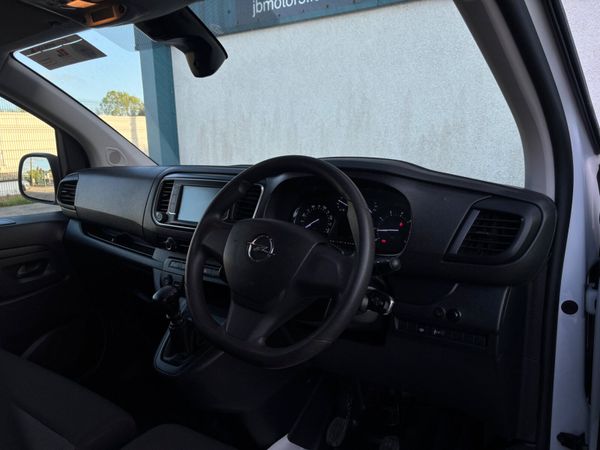Opel Vivaro L1H1 2023 387408516