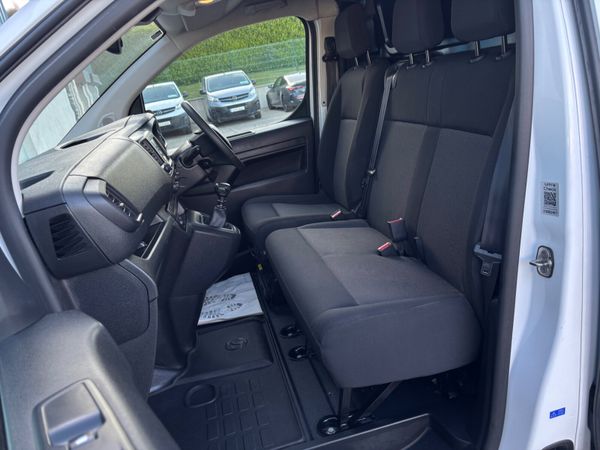 Opel Vivaro L1H1 2023 387408519