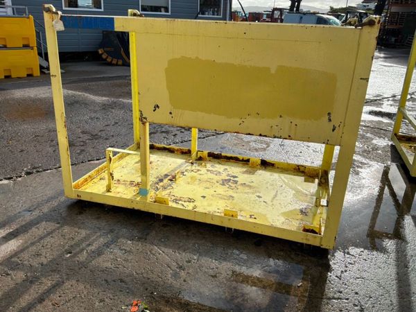 80" x 48" MAN BASKET / LIFTING CAGE............404 387424294