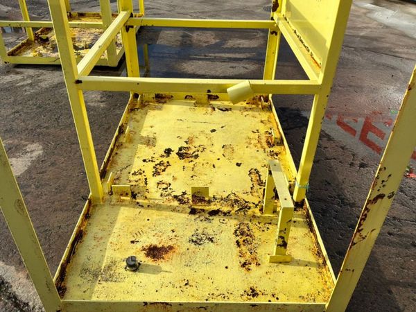80" x 48" MAN BASKET / LIFTING CAGE............404 387424314