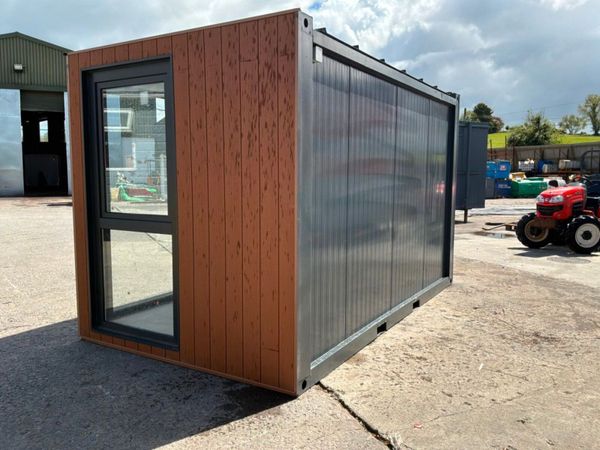 UNUSED 13ft GARDEN ROOM / HOME OFFICE...1172t. 387545010