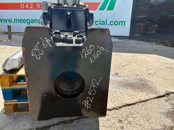 UNUSED JCB HM200t HAMMER.....90mm PINS.....2572. 387563974