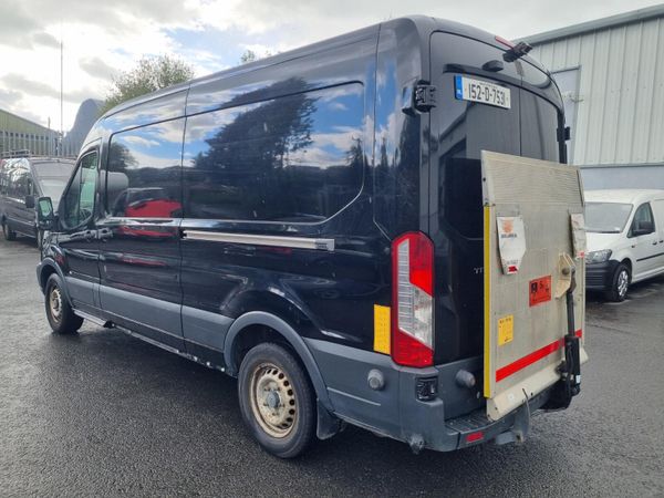 Ford Transit With Tail lift 387581371