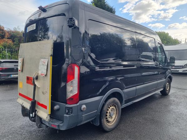 Ford Transit With Tail lift 387581372
