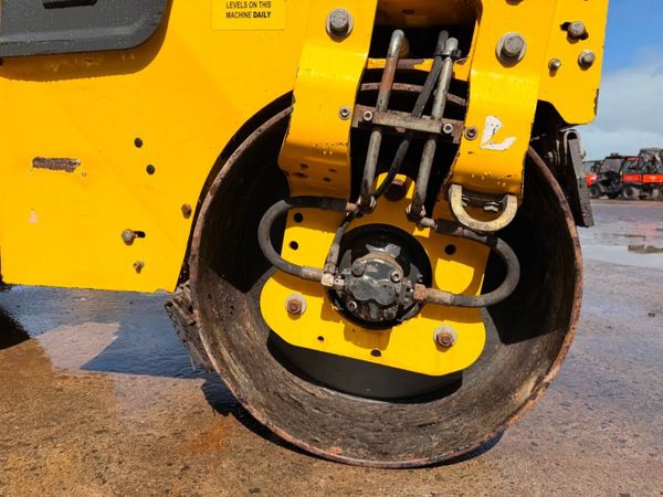 2020 BOMAG BW 80  ROLLER ..... 400 HOURS 387514954