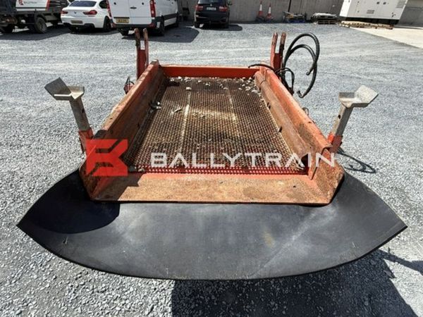 Finlay Pre-Screen (With Frame) 387536824