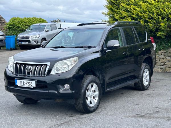 2011 Toyota Land Cruiser Crew Cab 5 seats 387676981