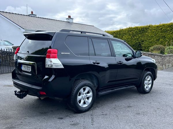 2011 Toyota Land Cruiser Crew Cab 5 seats 387676991