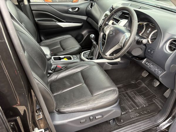 Nissan Navara 387678499