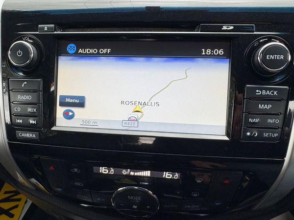 Nissan Navara 387678524